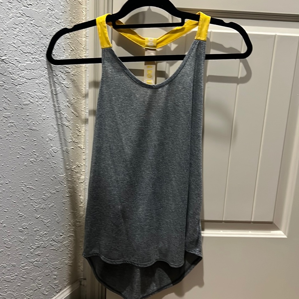 Nike womens medium dri fit